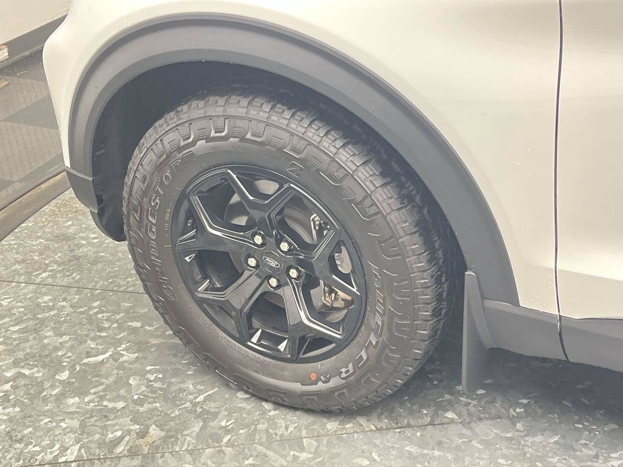 Certified 2023 Ford Explorer Timberline w/ Timberline Technology Package AWD/4WD image 8