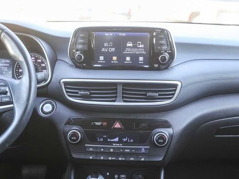 Used 2019 Hyundai Tucson Limited image 14