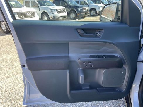 New 2026 Ford Maverick XL image 15