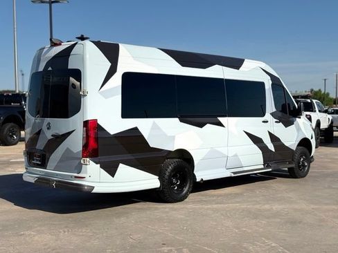 Used 2025 Mercedes-Benz Sprinter 3500 image 2