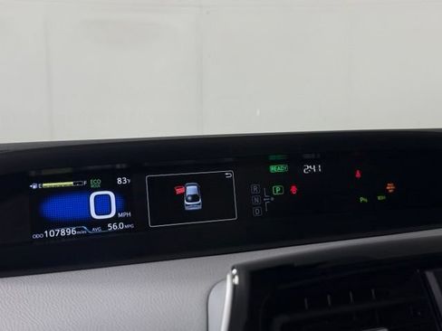 Used 2019 Toyota Prius XLE FWD image 22