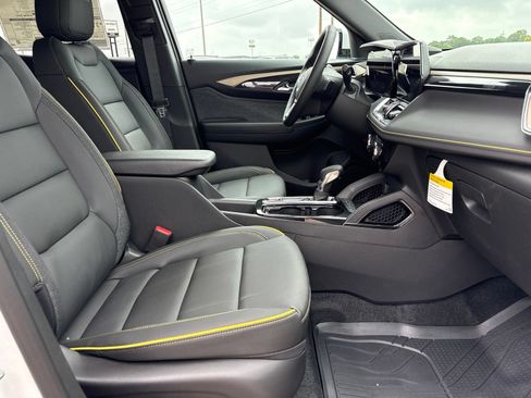 New 2026 Chevrolet TrailBlazer ACTIV w/ Driver Confidence Package FWD image 17