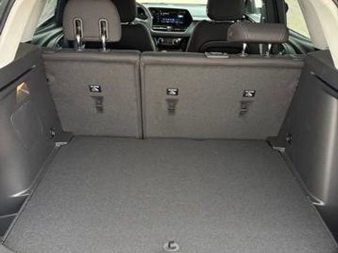 New 2026 Chevrolet TrailBlazer LT w/ Driver Confidence Package FWD image 12