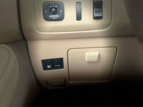 Used 2005 Lexus ES 330 FWD image 35