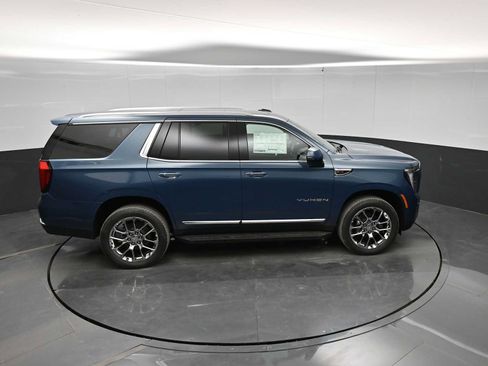 New 2026 GMC Yukon Elevation w/ Elevation Premium Package AWD/4WD image 31