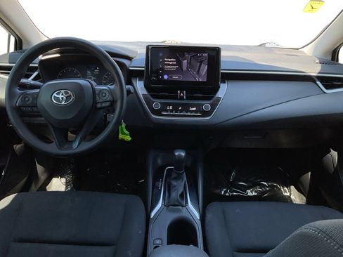 Used 2023 Toyota Corolla LE FWD image 10