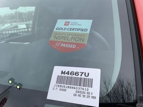 Certified 2022 Toyota 4Runner TRD Off-Road Premium image 39