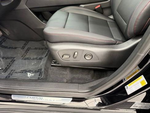 New 2026 Chevrolet Traverse Z71 image 13