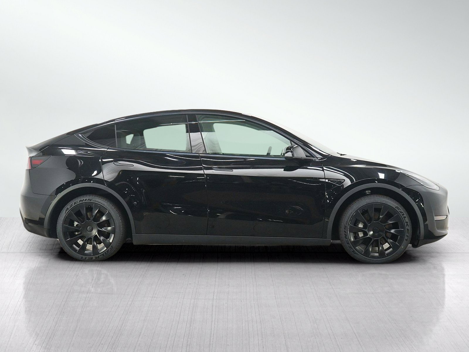Used 2023 Tesla Model Y Long Range AWD/4WD image 6