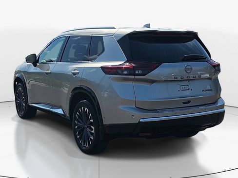 Used 2024 Nissan Rogue Platinum w/ Platinum Premium Package FWD image 8