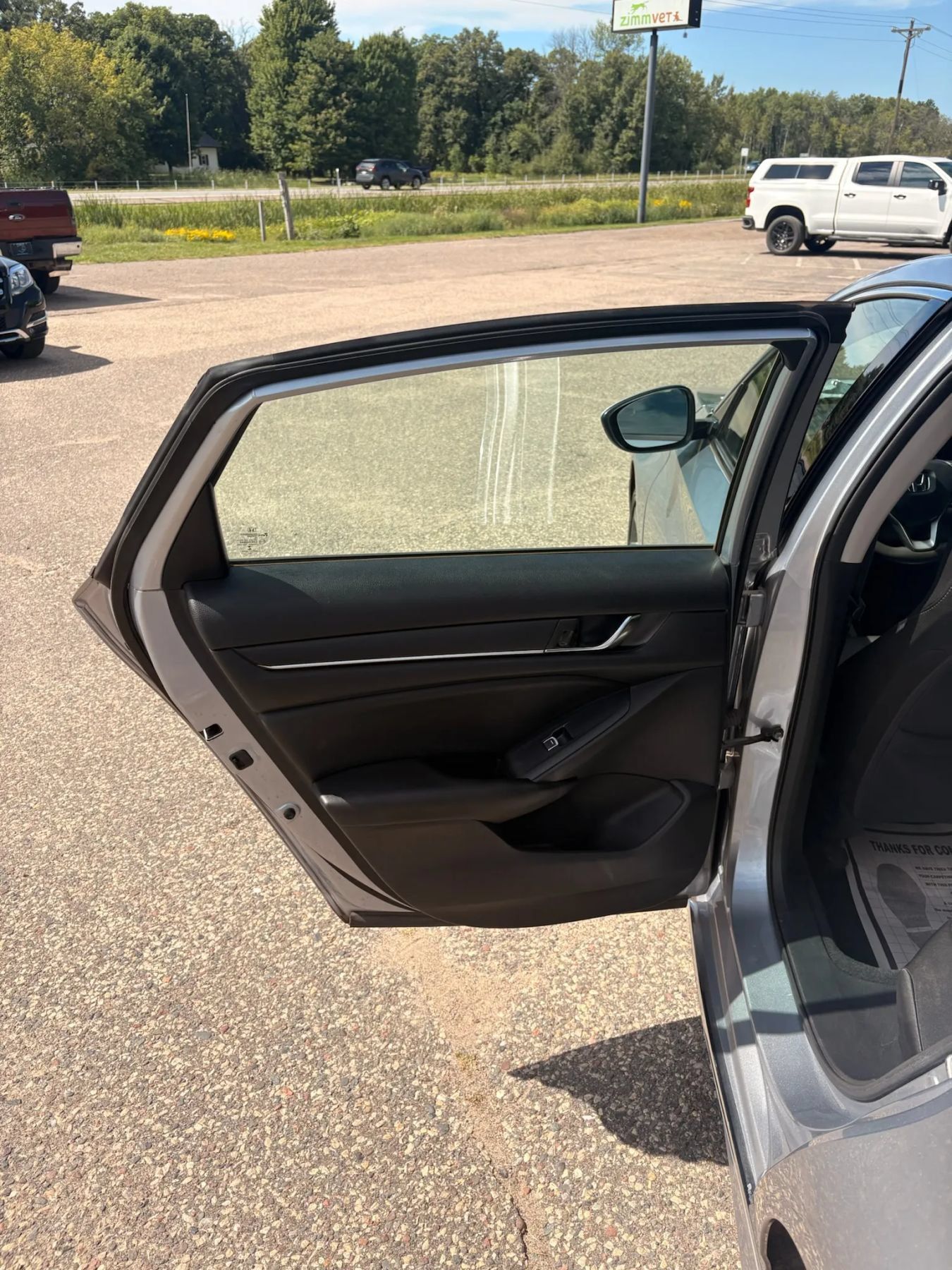 Used 2019 Honda Accord EX image 36