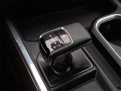 Used 2024 Chevrolet Silverado 1500 LT w/ Z71 Off-Road Package image 14