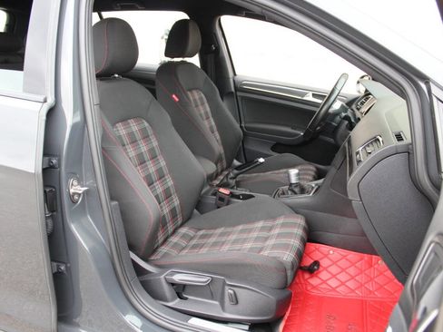 Used 2019 Volkswagen GTI Rabbit Edition image 23