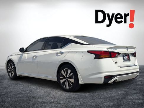 Used 2022 Nissan Altima 2.5 SL FWD image 7