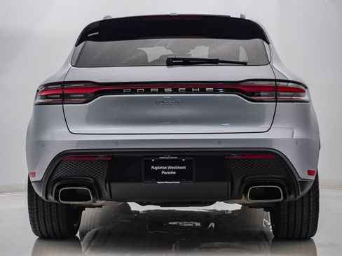 Certified 2026 Porsche Macan AWD/4WD image 11