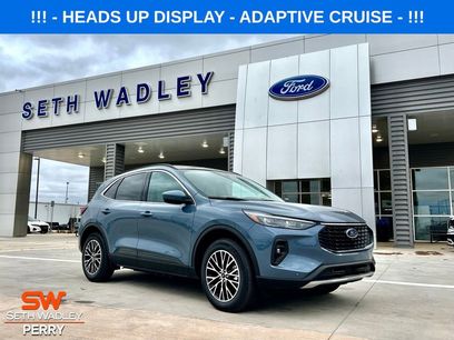 New 2025 Ford Escape SE w/ PHEV Premium Package