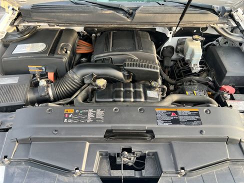 Used 2012 Chevrolet Tahoe 4WD Hybrid image 10