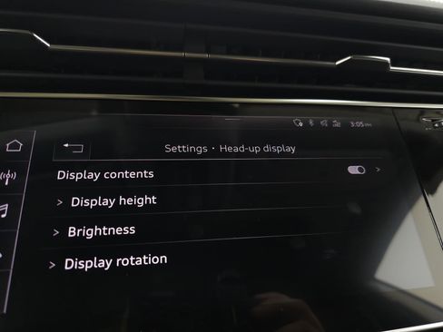 Used 2019 Audi Q8 Prestige w/ Adaptive Chassis Package image 31