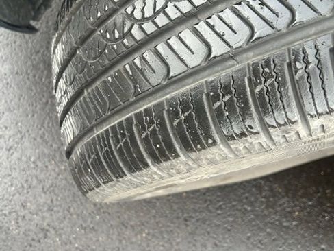 Used 2019 Honda CR-V EX image 4