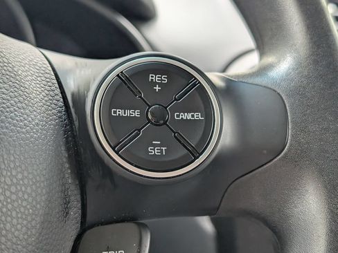 Used 2015 Kia Soul FWD image 15