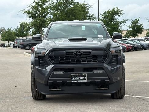 New 2026 Toyota Tacoma TRD Sport RWD image 2