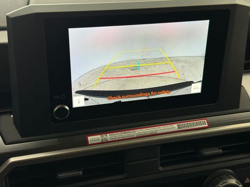 Used 2026 Toyota 4Runner SR5 RWD image 19