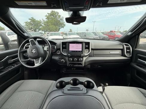 Used 2024 RAM 2500 Big Horn AWD/4WD image 28