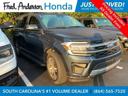 Used 2024 Ford Expedition XLT RWD image 1