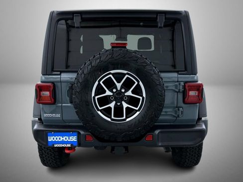 Used 2024 Jeep Wrangler Unlimited Rubicon w/ Convenience Group AWD/4WD image 6