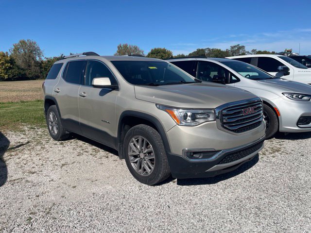 Used 2017 GMC Acadia SLE w/ Driver Alert Package I AWD/4WD image 4