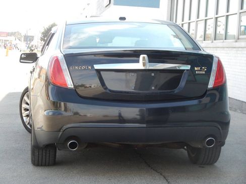 Used 2011 Lincoln MKS AWD w/ 102A Rapid Spec Order Code image 15