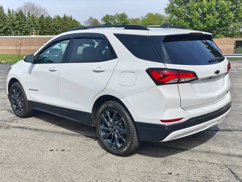 Used 2022 Chevrolet Equinox RS w/ Infotainment Package AWD/4WD image 10