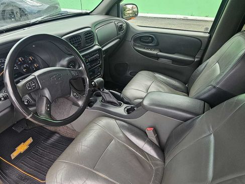 Used 2004 Chevrolet TrailBlazer LT w/ LT Preferred Equipment Group AWD/4WD image 15