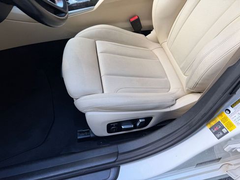 Used 2021 BMW 330e w/ Premium Package RWD image 13