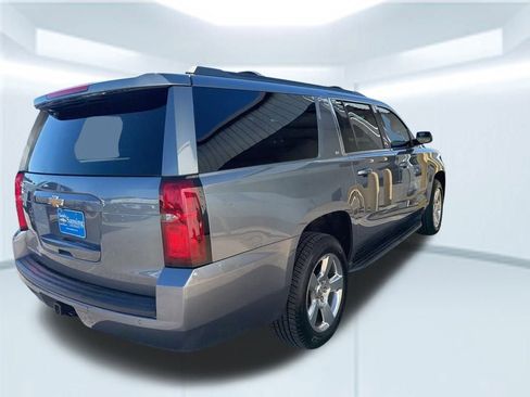 Used 2018 Chevrolet Suburban LT w/ Max Trailering Package image 13