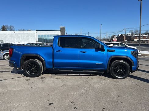 Used 2023 GMC Sierra 1500 Elevation image 9