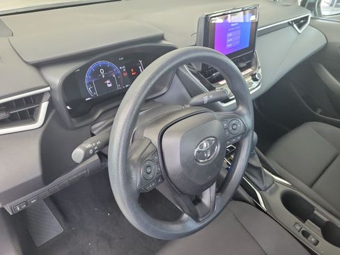 Used 2026 Toyota Corolla LE FWD image 23
