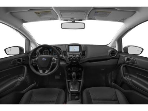 Used 2015 Ford Fiesta Titanium image 3