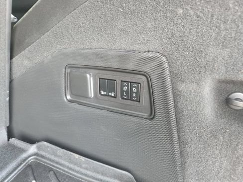 Certified 2023 Cadillac Escalade V AWD/4WD image 40