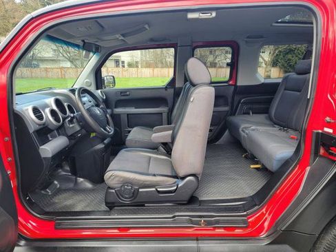 Used 2005 Honda Element EX image 13