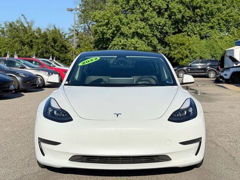 Used 2022 Tesla Model 3 Standard Range RWD image 14