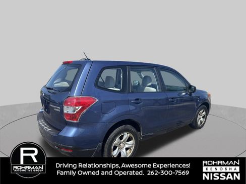 Used 2014 Subaru Forester 2.5i AWD/4WD image 5
