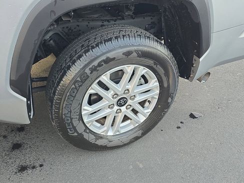 Used 2023 Toyota Tundra SR5 image 10