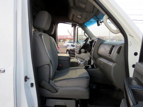Used 2012 Nissan NV 2500 SV w/ Side Curtain Airbag Pkg image 15