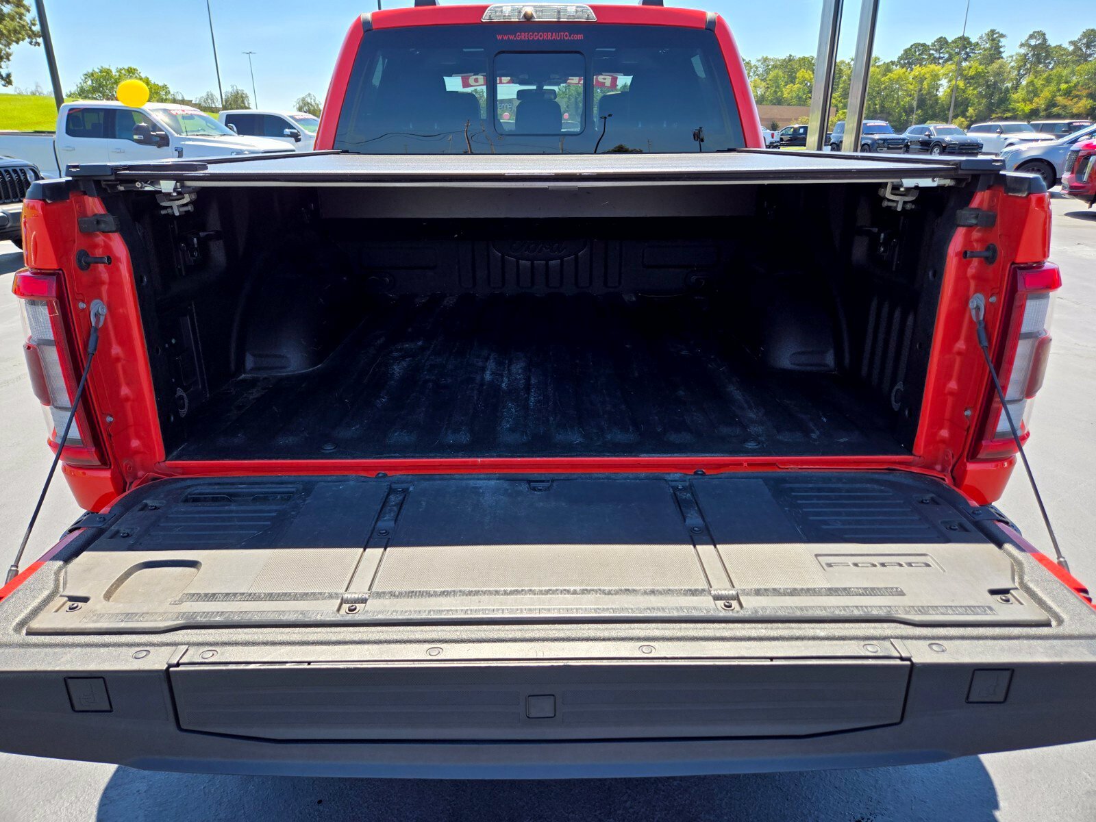 Used 2022 Ford F150 Raptor w/ Equipment Group 801A High AWD/4WD image 18