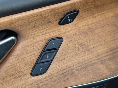 Used 2025 Jeep Grand Cherokee Summit image 11