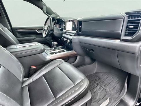 Certified 2022 GMC Sierra 1500 SLT w/ SLT Premium Package image 30