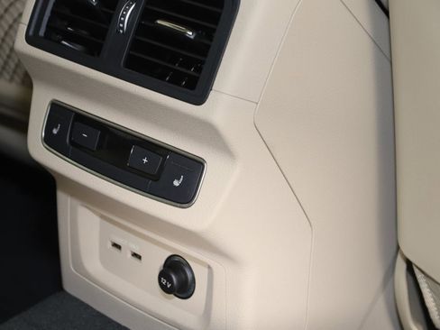 Used 2023 Audi Q5 2.0T Prestige image 15