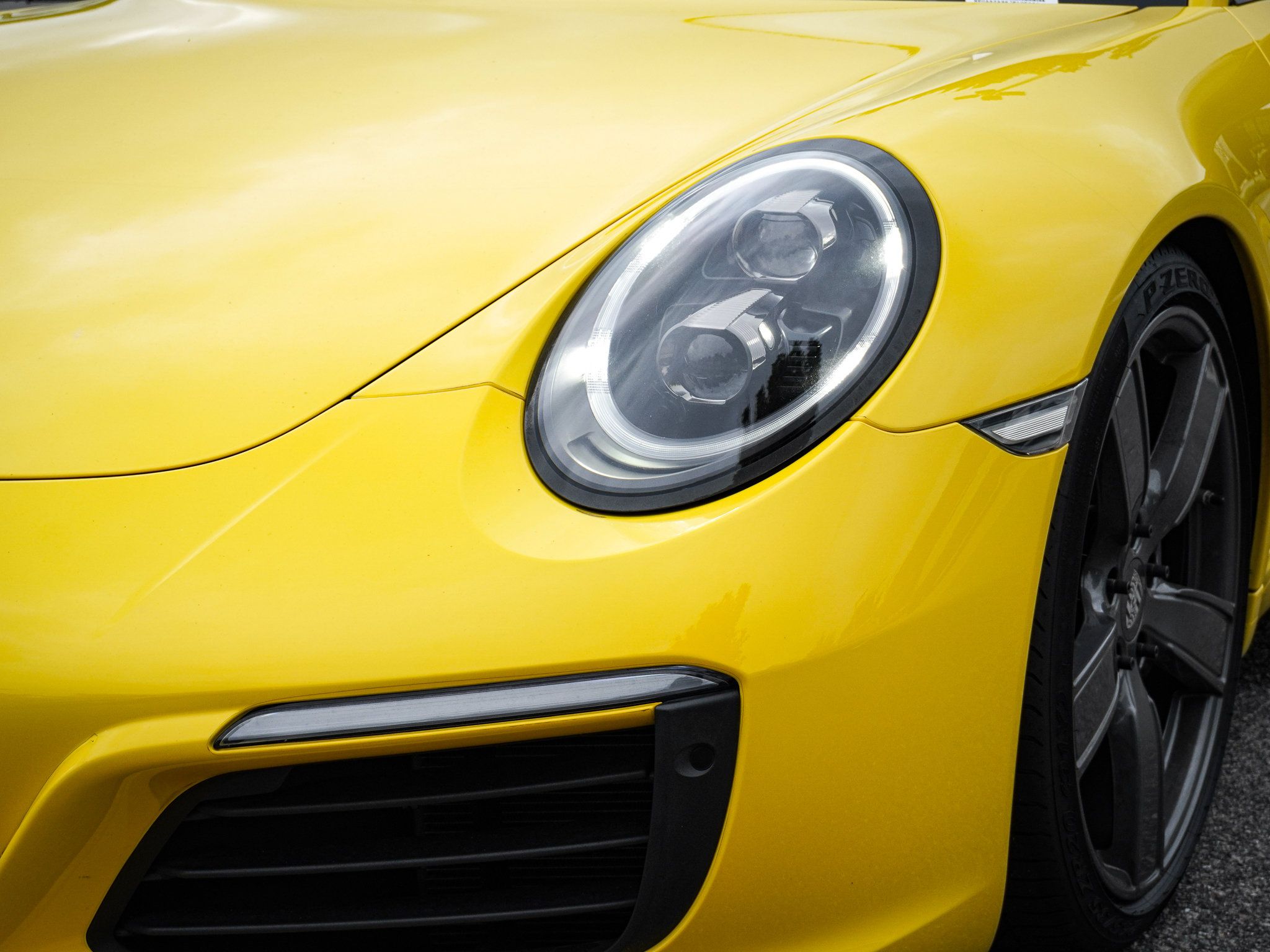 Used 2018 Porsche 911 Carrera T RWD image 6