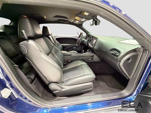 Used 2017 Dodge Challenger SXT Plus RWD image 29